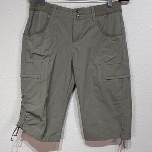 Kuhl women Utility Cargo Shorts size 10